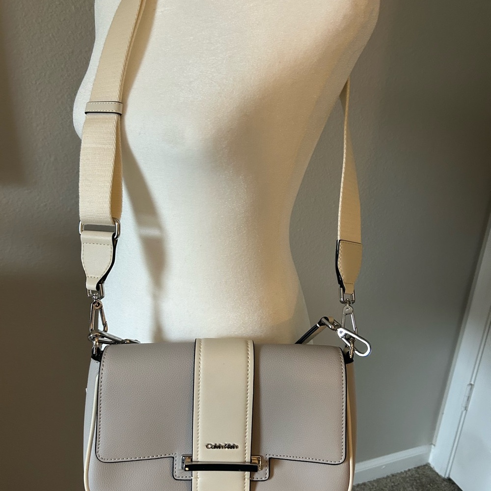Calvin Klein Cream and Gray Shoulder Bag with Silver Hardware
